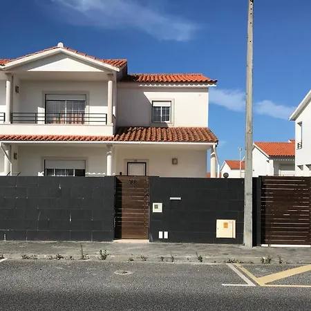 Big Wave Casa * نازاريه