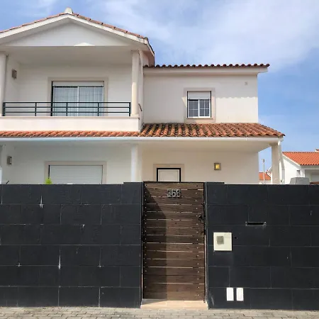 بيت للعطل Big Wave Casa *